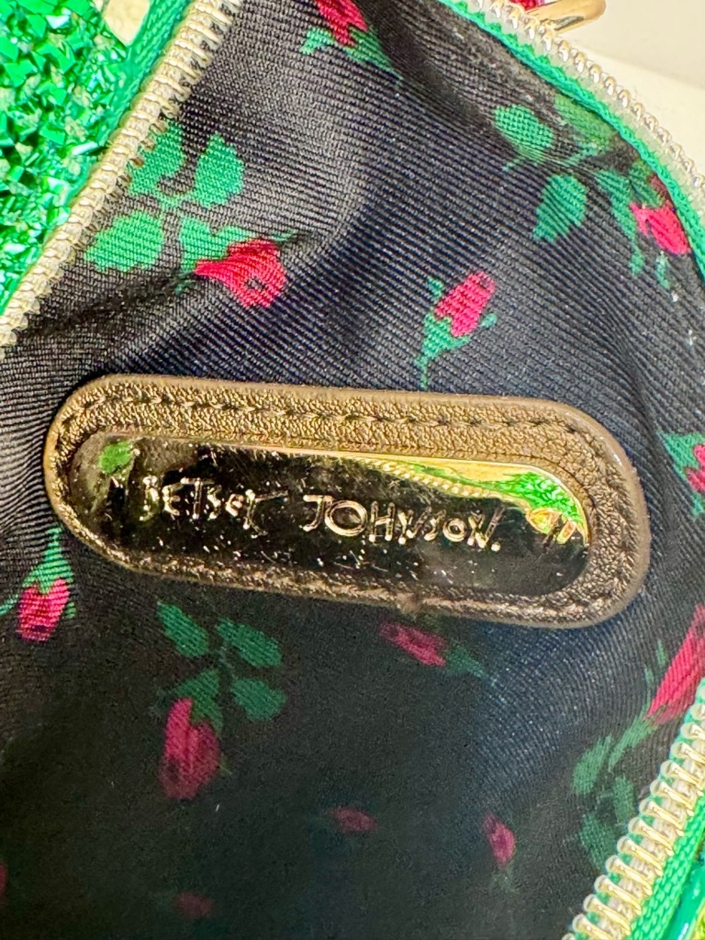 Betsey Johnson Spruce Me Up Cross Body Gold Chain Purse Bag Christmas Tree Zip - Picture 6 of 14